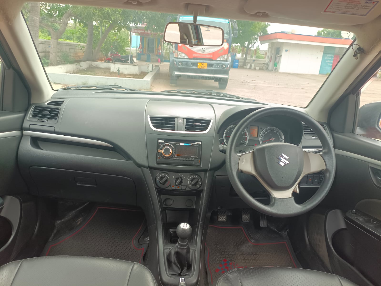Maruti Suzuki Swift(2011-2014) Vxi
